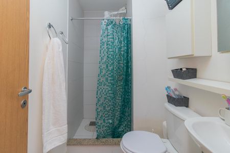 Apartamento à venda com 70m², 2 quartos e 1 vaga Apartamento à venda com 70m², 2 quartos e 1 vagaBanheiro