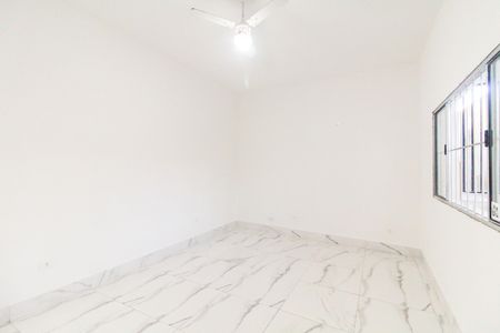 Casa para alugar com 60m², 1 quarto e sem vagaQuarto 