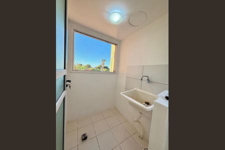 Área de serviço de apartamento para alugar com 2 quartos, 56m² em Mato Grande, Canoas