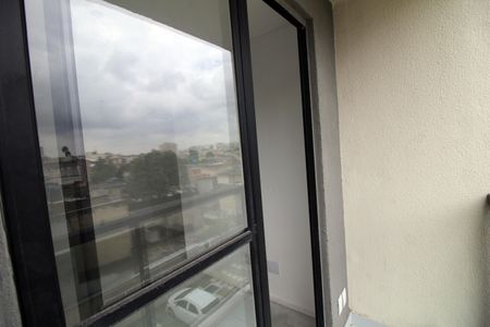 Apartamento para alugar com 41m², 2 quartos e sem vagaVaranda