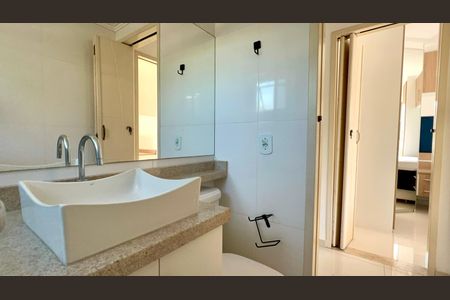 Apartamento para alugar com 54m², 2 quartos e 1 vagaBanheiro