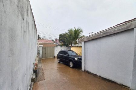 Casa à venda com 250m², 4 quartos e 2 vagas Casa à venda com 250m², 4 quartos e 2 vagasQuintal