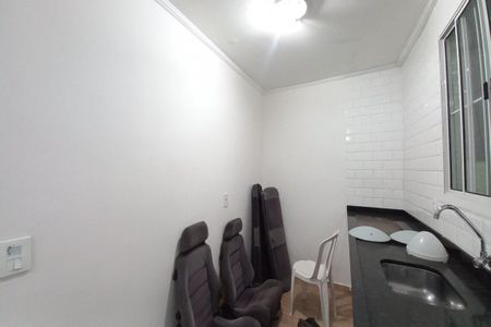 Casa à venda com 250m², 4 quartos e 2 vagas Casa à venda com 250m², 4 quartos e 2 vagasCozinha