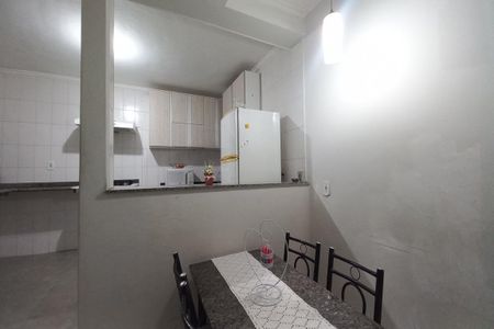 Casa à venda com 250m², 4 quartos e 2 vagas Casa à venda com 250m², 4 quartos e 2 vagasCopa