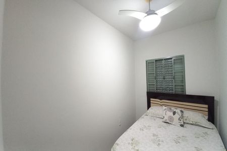 Casa à venda com 250m², 4 quartos e 2 vagas Casa à venda com 250m², 4 quartos e 2 vagasQuarto 1