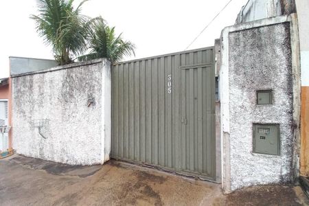 Casa à venda com 250m², 4 quartos e 2 vagas Casa à venda com 250m², 4 quartos e 2 vagasFachada do Prédio