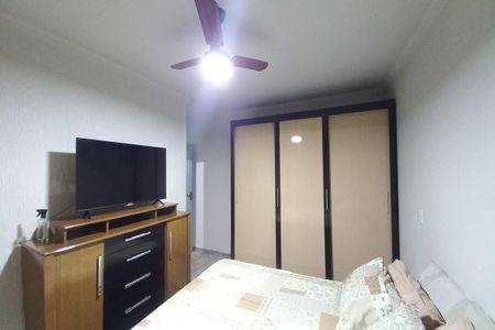 Casa à venda com 250m², 4 quartos e 2 vagas Casa à venda com 250m², 4 quartos e 2 vagasQuarto 3 - Suíte