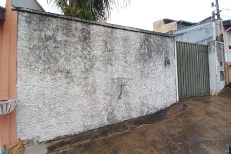 Casa à venda com 250m², 4 quartos e 2 vagas Casa à venda com 250m², 4 quartos e 2 vagasFachada do Prédio