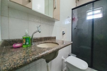 Casa à venda com 250m², 4 quartos e 2 vagas Casa à venda com 250m², 4 quartos e 2 vagasBanheiro da Suíte