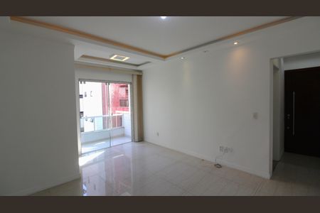 Apartamento para alugar com 2 quartos, 70m² em Vila Nova, Cabo Frio