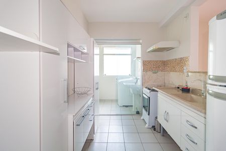 Apartamento à venda com 55m², 2 quartos e 1 vaga Apartamento à venda com 55m², 2 quartos e 1 vagaCozinha