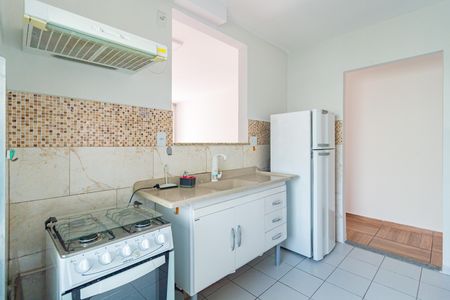 Apartamento à venda com 55m², 2 quartos e 1 vaga Apartamento à venda com 55m², 2 quartos e 1 vagaCozinha