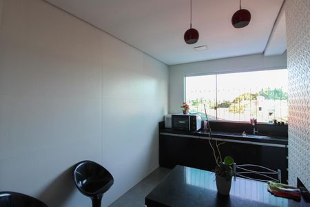 Apartamento à venda com 73m², 2 quartos e 2 vagasCozinha