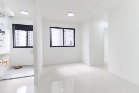 Sala de apartamento para alugar com 2 quartos, 38m² em Vila Campanela, São Paulo