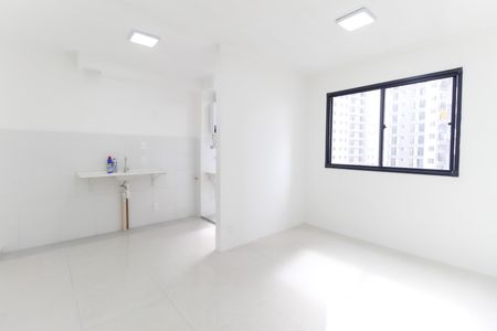 Sala de apartamento para alugar com 2 quartos, 38m² em Vila Campanela, São Paulo