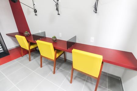 Apartamento para alugar com 38m², 2 quartos e sem vaga Apartamento para alugar com 38m², 2 quartos e sem vagaÁrea Comum