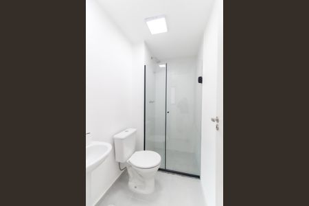 Apartamento para alugar com 38m², 2 quartos e sem vaga Apartamento para alugar com 38m², 2 quartos e sem vagaBanheiro