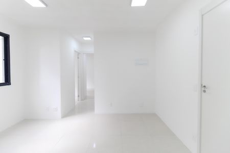 Apartamento para alugar com 38m², 2 quartos e sem vaga Apartamento para alugar com 38m², 2 quartos e sem vagaSala