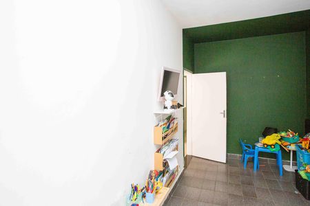 Casa à venda com 217m², 5 quartos e sem vagaQuarto 2 Casa 1