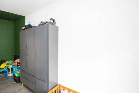 Casa à venda com 217m², 5 quartos e sem vagaQuarto 2 Casa 1