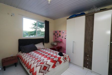 Casa à venda com 220m², 5 quartos e sem vaga Casa à venda com 220m², 5 quartos e sem vagaQuarto 4