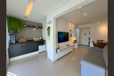 Apartamento para alugar com 62m², 2 quartos e 1 vagaVaranda