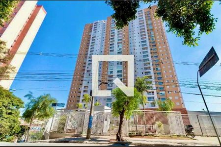 Apartamento para alugar com 62m², 2 quartos e 1 vagaFachada e portaria