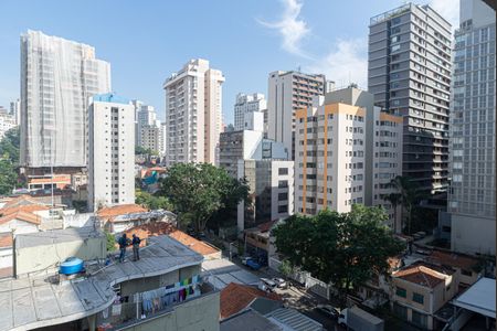 Apartamento à venda com 30m², 1 quarto e sem vaga Apartamento à venda com 30m², 1 quarto e sem vagaVista da Varanda da Sala