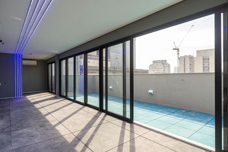 Apartamento à venda com 30m², 1 quarto e sem vaga Apartamento à venda com 30m², 1 quarto e sem vagaÁrea comum - Academia