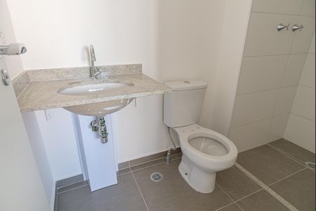 Apartamento à venda com 30m², 1 quarto e sem vaga Apartamento à venda com 30m², 1 quarto e sem vagaBanheiro da Suíte