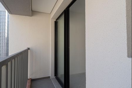 Apartamento à venda com 30m², 1 quarto e sem vaga Apartamento à venda com 30m², 1 quarto e sem vagaVaranda da Sala