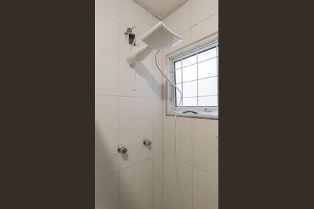 Casa à venda com 200m², 3 quartos e 2 vagasBanheiro