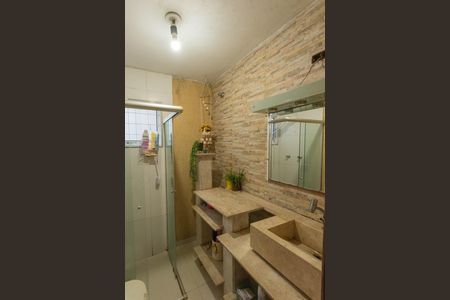 Casa à venda com 200m², 3 quartos e 2 vagasBanheiro