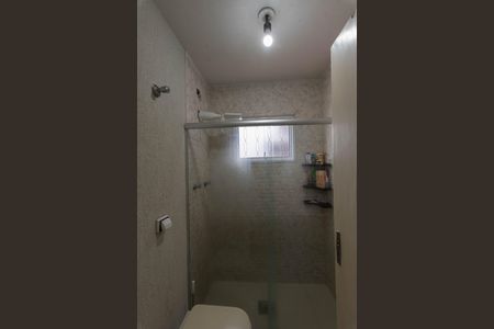 Casa à venda com 200m², 3 quartos e 2 vagasBanheiro 2