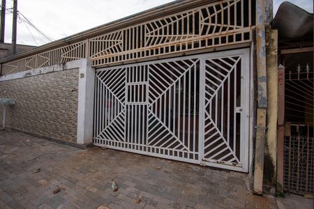 Casa à venda com 200m², 3 quartos e 2 vagasFachada