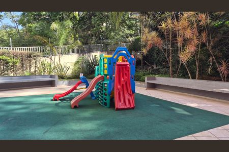 Apartamento à venda com 72m², 3 quartos e 2 vagasÁrea comum - Playground