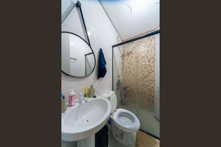 Banheiro de kitnet/studio para alugar com 1 quarto, 35m² em Jardim Algarve, Viamão