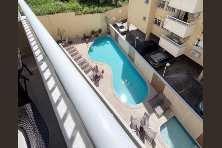 Apartamento à venda com 59m², 2 quartos e 1 vaga Apartamento à venda com 59m², 2 quartos e 1 vagaVaranda