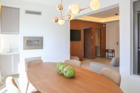 Sala e Varanda Gourmet de apartamento para alugar com 2 quartos, 79m² em Água Branca, São Paulo