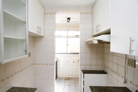 Apartamento à venda com 61m², 2 quartos e 1 vagaCozinha