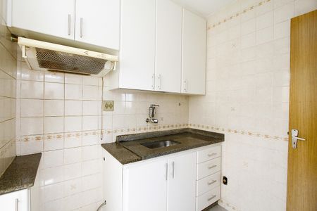 Apartamento à venda com 61m², 2 quartos e 1 vagaCozinha