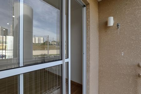 Sacada de apartamento para alugar com 2 quartos, 45m² em Vila Mogilar, Mogi das Cruzes