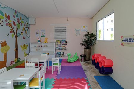 Apartamento para alugar com 45m², 2 quartos e 1 vaga Apartamento para alugar com 45m², 2 quartos e 1 vagaÁrea Comum