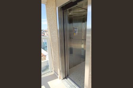 Apartamento à venda com 45m², 2 quartos e 1 vagaÁrea comum