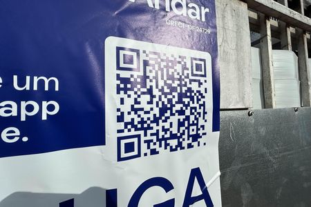 Studio para alugar com 32m², 1 quarto e 1 vaga Studio para alugar com 32m², 1 quarto e 1 vagaPlaca