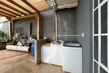 Studio para alugar com 32m², 1 quarto e 1 vaga Studio para alugar com 32m², 1 quarto e 1 vagaÁrea de Serviço