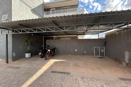 Studio para alugar com 32m², 1 quarto e 1 vaga Studio para alugar com 32m², 1 quarto e 1 vagaGaragem