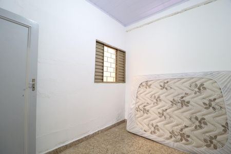Casa para alugar com 60m², 2 quartos e 2 vagasQuarto 1