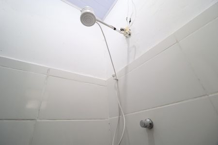 Casa para alugar com 60m², 2 quartos e 2 vagasBanheiro Social
