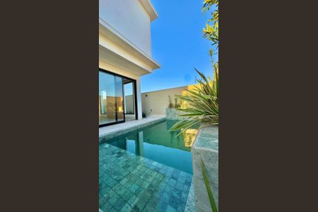 Casa de condomínio à venda com 225m², 3 quartos e 4 vagasLazer